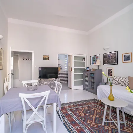 Ranieri Pile Apartman *